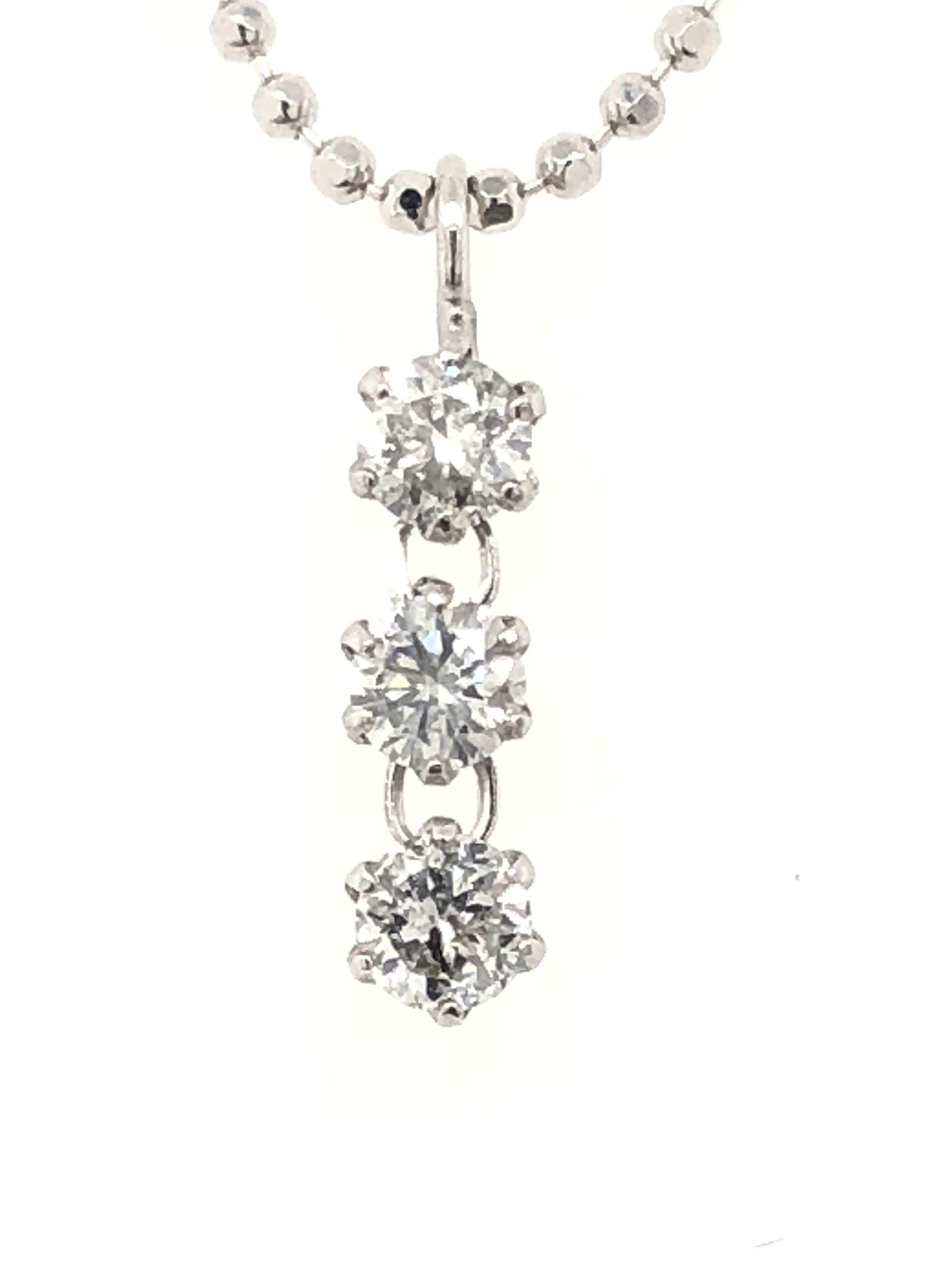 Amazon | 【KASHIMA】プラチナ900台 0.2ct ダイヤモンド 3ストーン